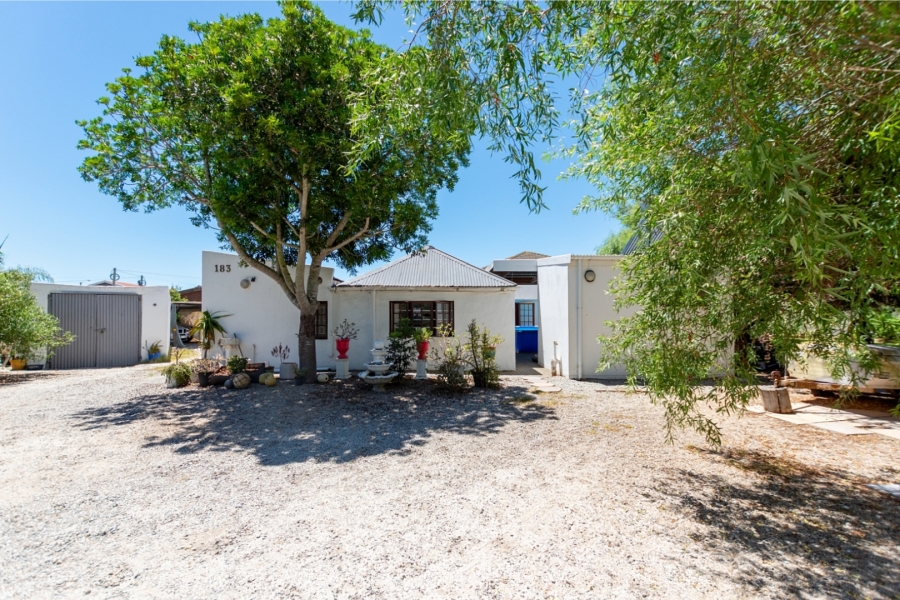 4 Bedroom Property for Sale in Laaiplek Western Cape